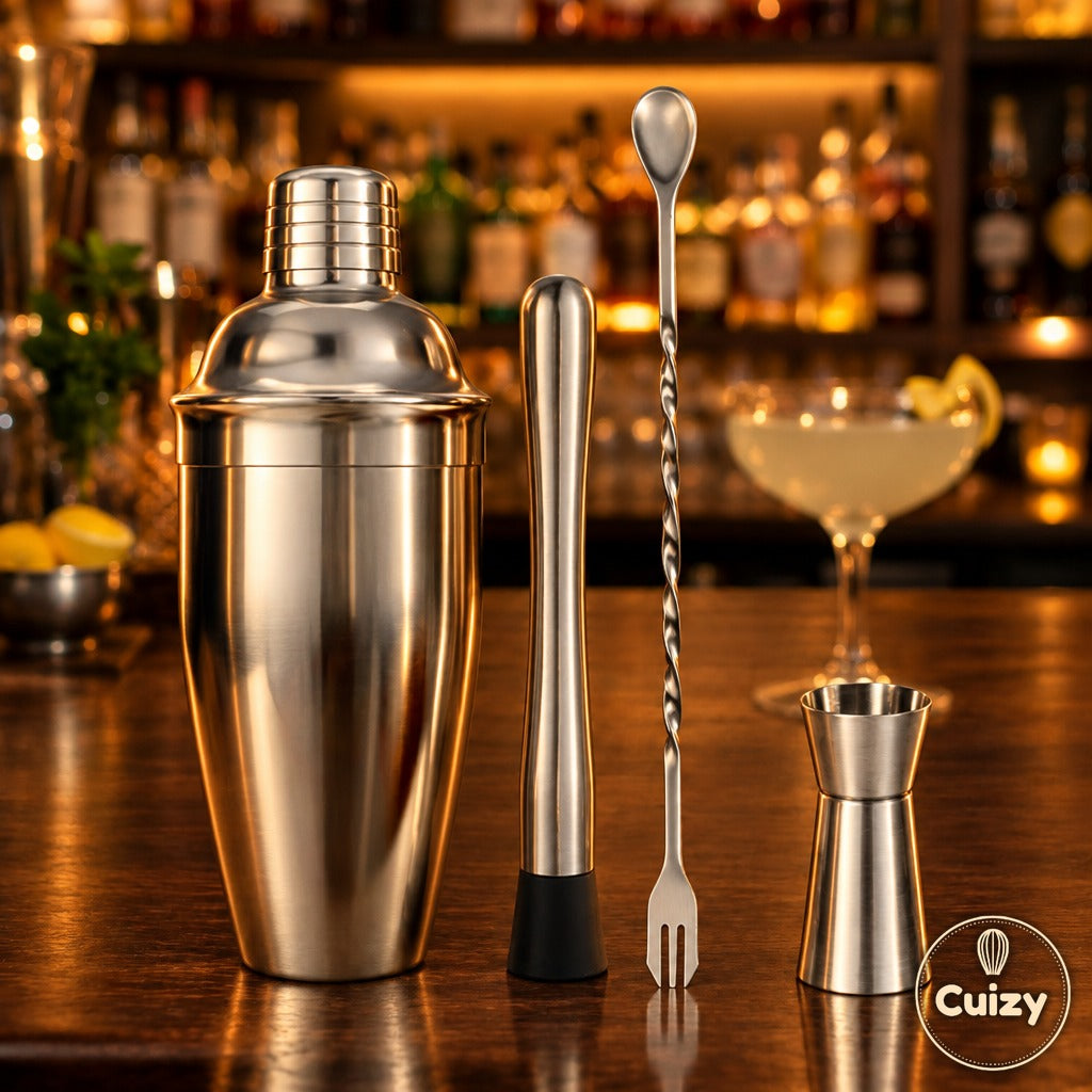 Gros plan sur le shaker à cocktail inox Cuizy Shaker