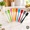 Pinceau de cuisine en silicone Cuizy Glaze sur plan de travail