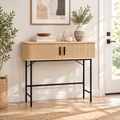 Console Cuizy à portes coulissantes chêne et noir en entrée lumineuse